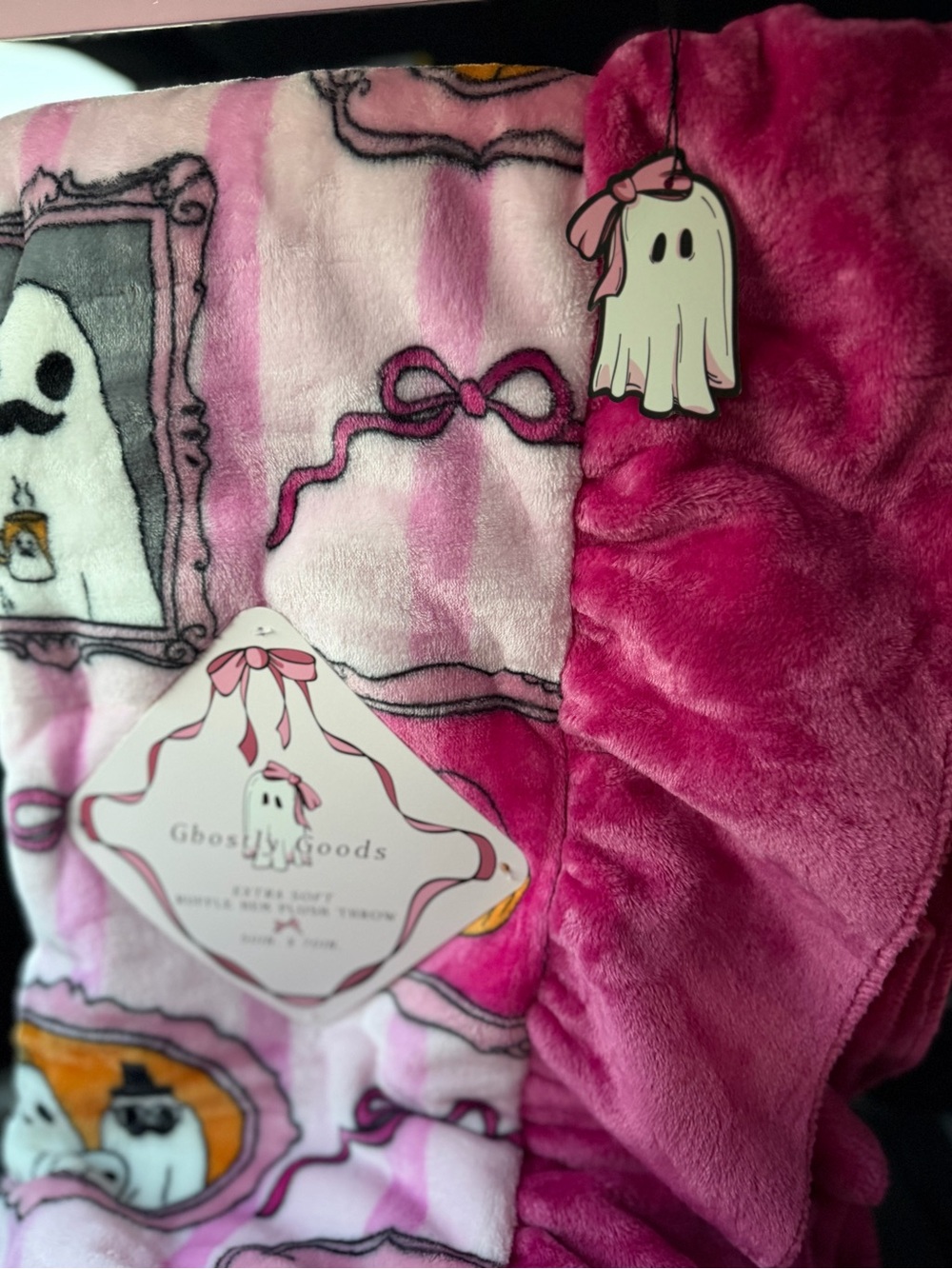 Pink ruffle Halloween throw blanket bows ghosts coffee skeleton vintage style - Picture 7 of 14